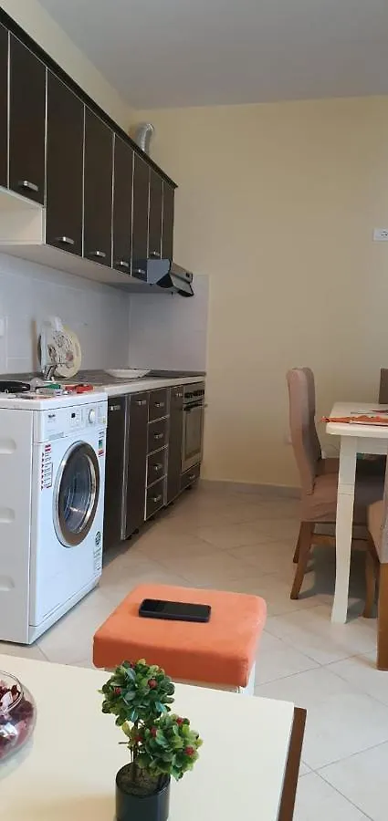 Apartamenti 204 Shengjin